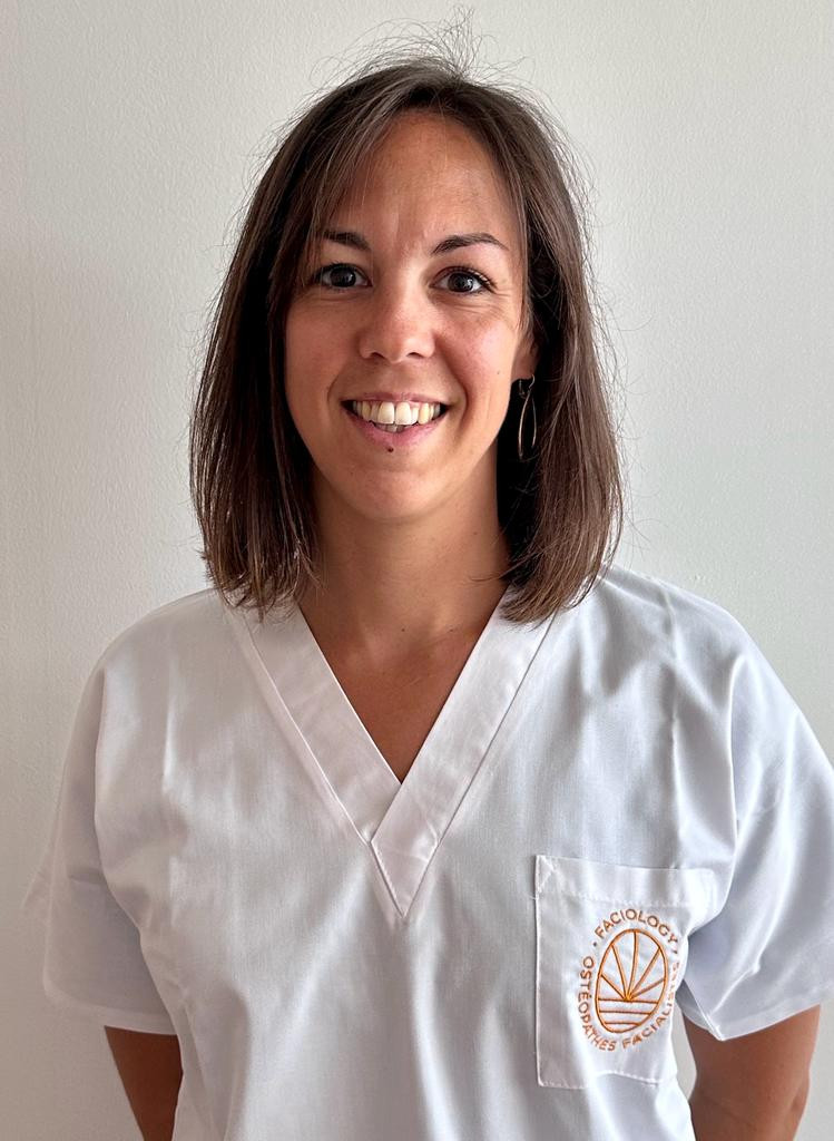 CAMILLE HONORÉ